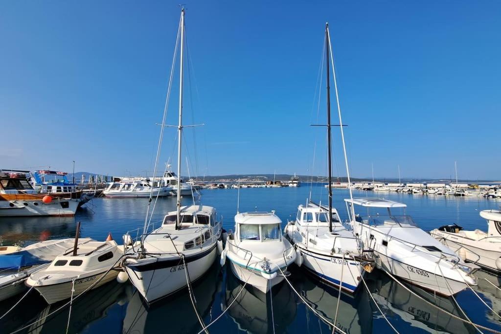 Ellity Apartment Crikvenica Exterior photo