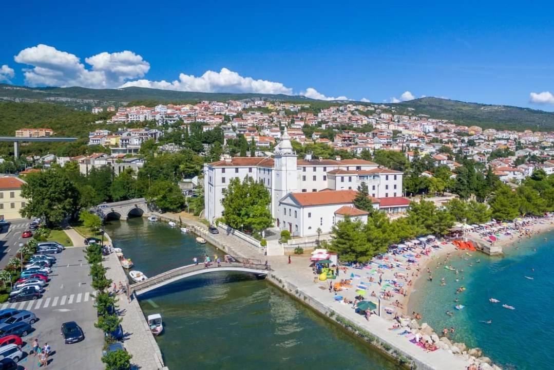 Ellity Apartment Crikvenica Exterior photo