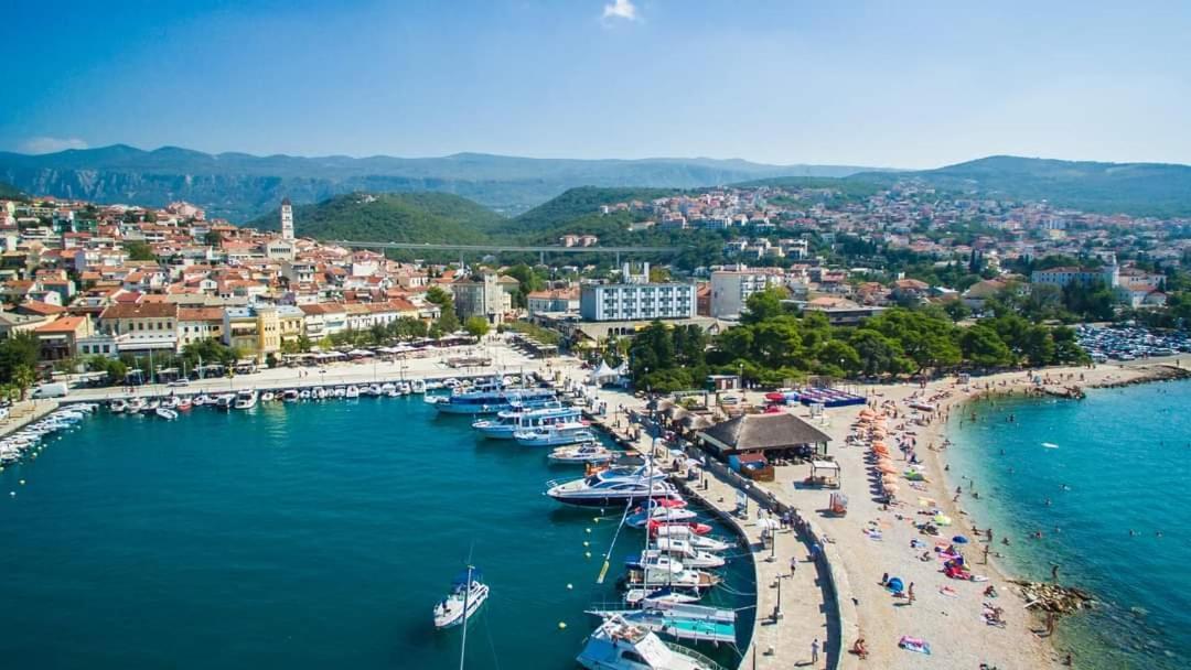 Ellity Apartment Crikvenica Exterior photo